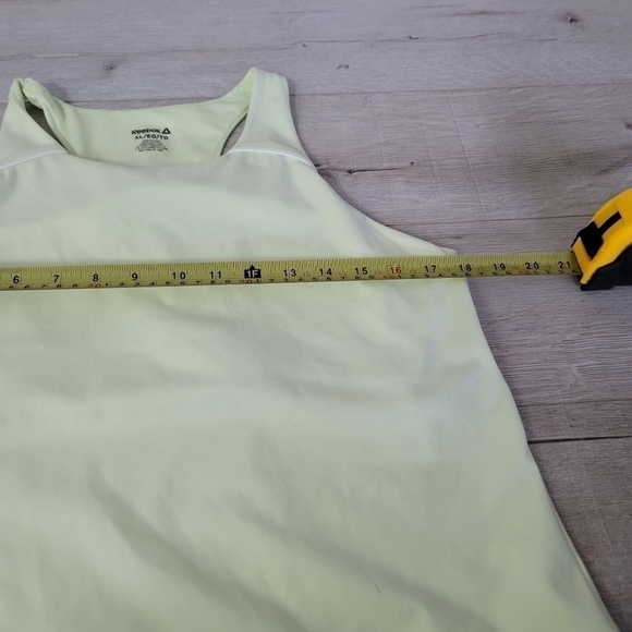 REEBOK Light Green  racer back tank top , built in bra light green  Size XLarge - Picture 5 of 7